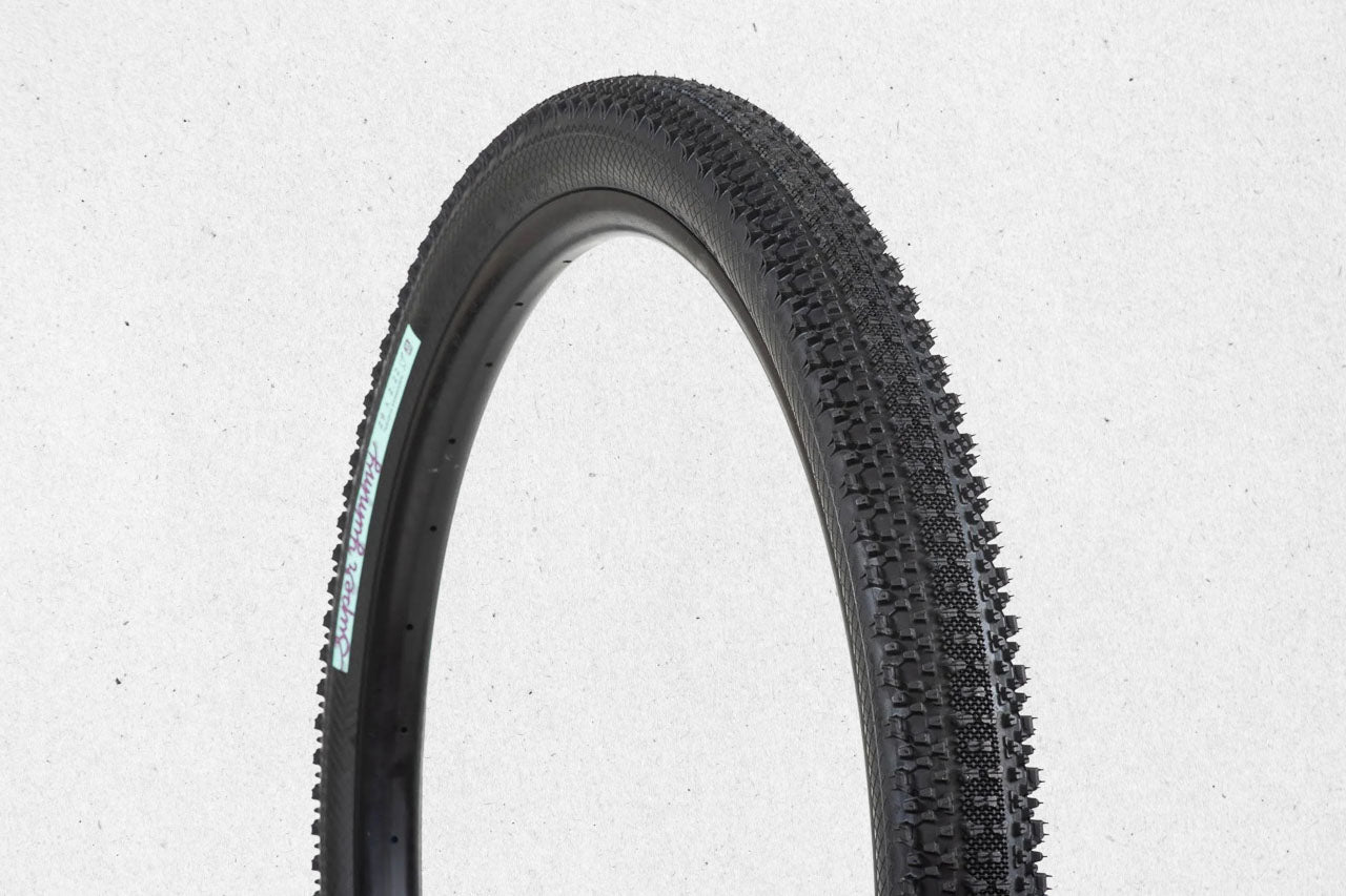 Pneu SimWorks - Super Yummy 26X2.22