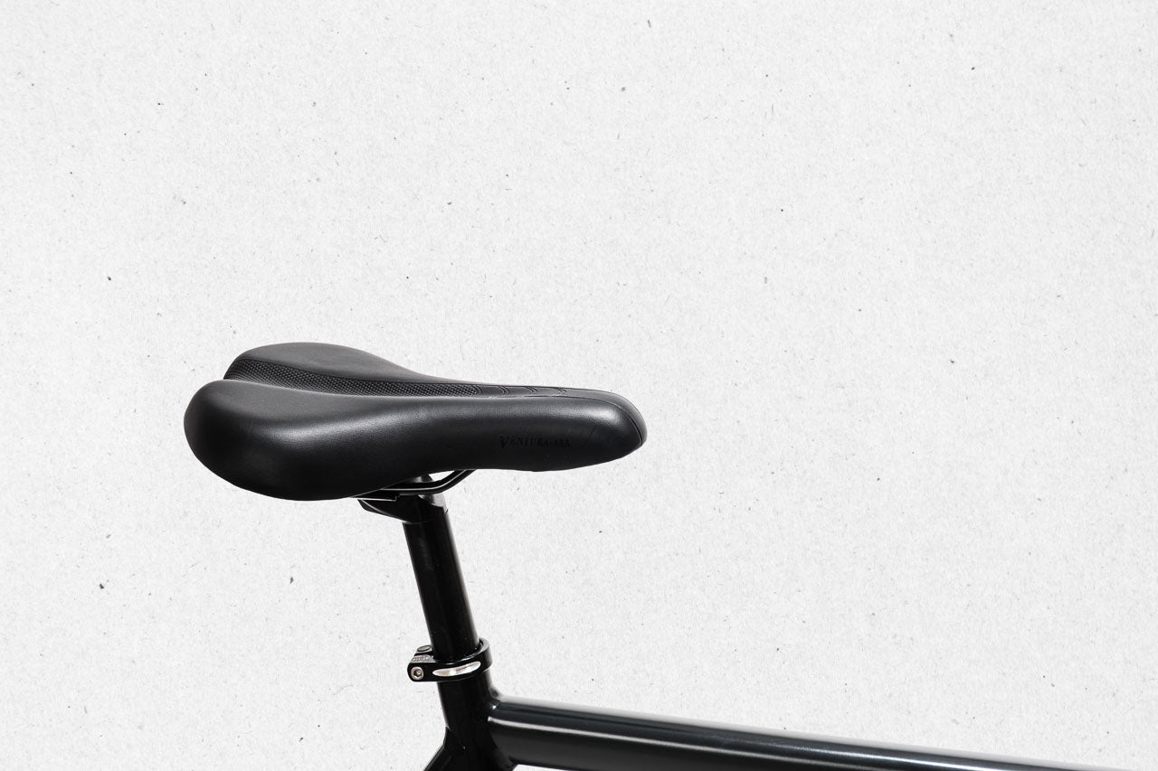 State Bicycle, 4130 Vélo à Pignon Fixe, Guidon de Route, Argent Satiné State Bicycle, 4130 Vélo à Pignon Fixe, Guidon de Route, Argent Satiné