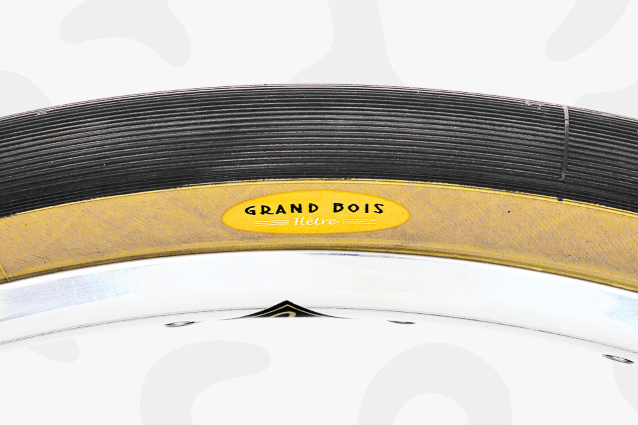 Pneu Grand Bois - Hêtre noir 650X42B