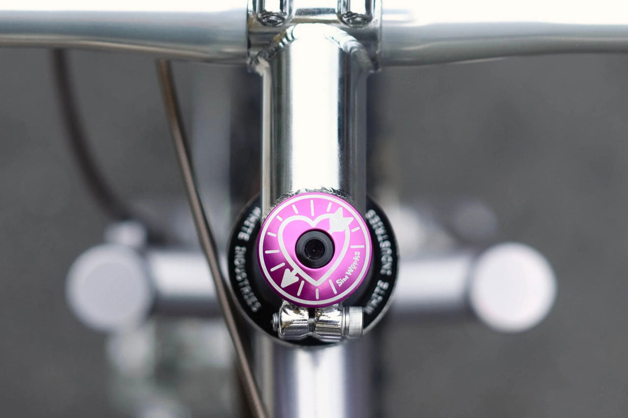 Duscap SimWorks - Heart & Arrow Stem Cap